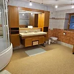 Hotel-garni Viktoria Pramstraller * Майрхофен