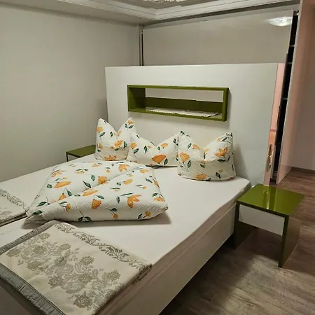 شقة Hotel-garni Viktoria Pramstraller *